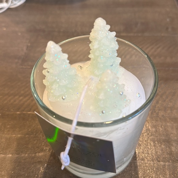 NWT Rachel Zoe Glitter Mint Green Pine Tree Candle - Picture 2 of 3